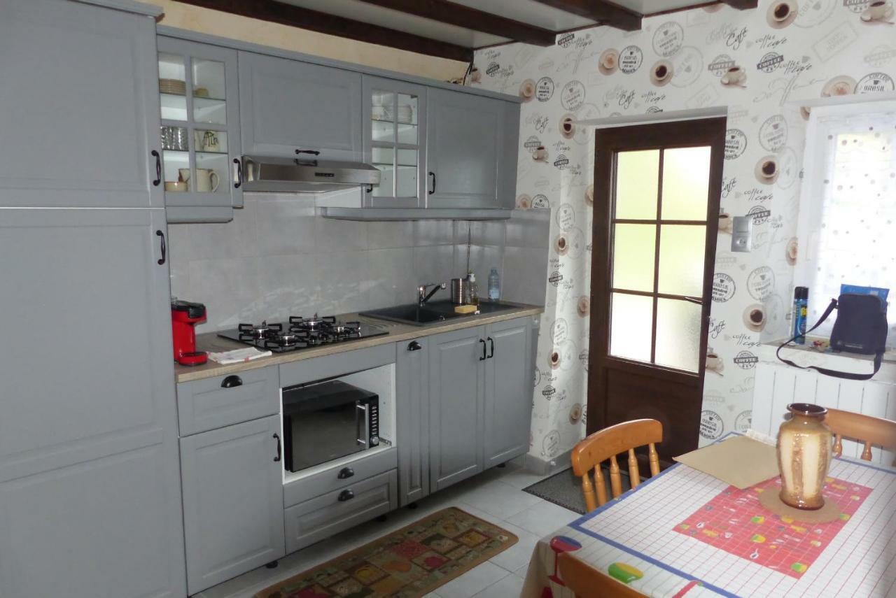 Gite Rural Les Maires D'Avaux Saint-Bresson Εξωτερικό φωτογραφία